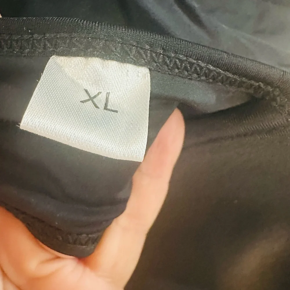 LilyLove Plunge One-Piece Swimsuit with Optional Bra Top, size XL - Picture 10 of 15